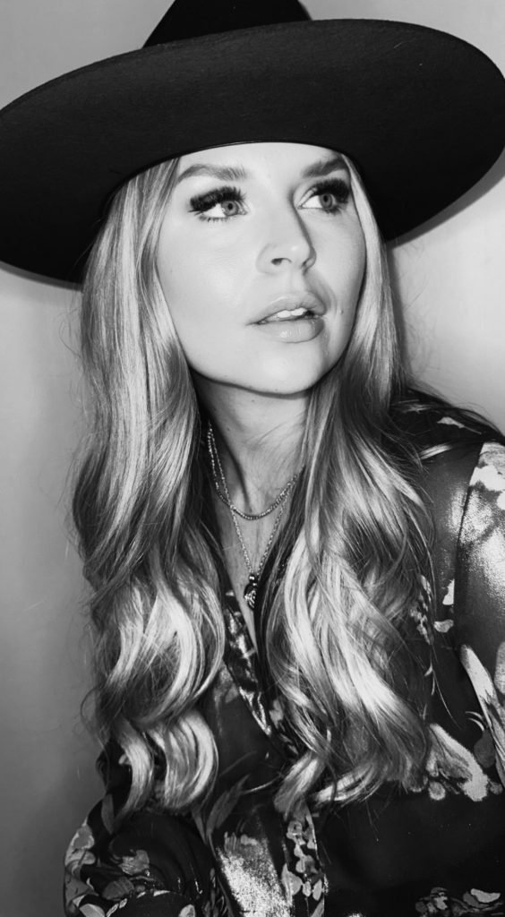 Mikala Fredriksson 2