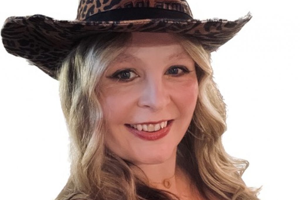 Laura Holden Cropped
