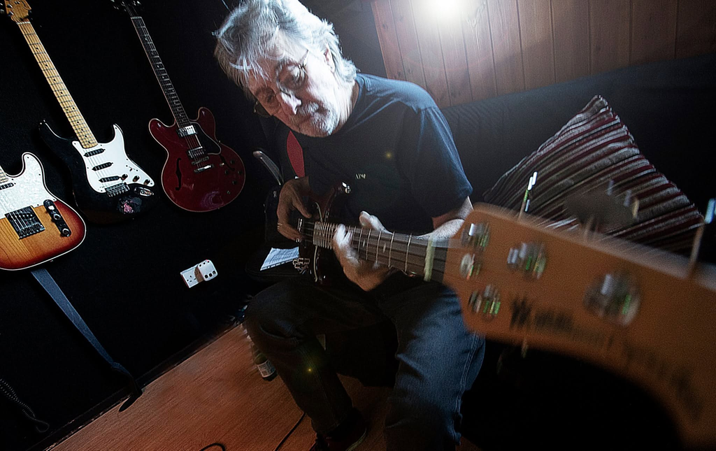 Graham L Hall 4 Graham L Hall Bass line
