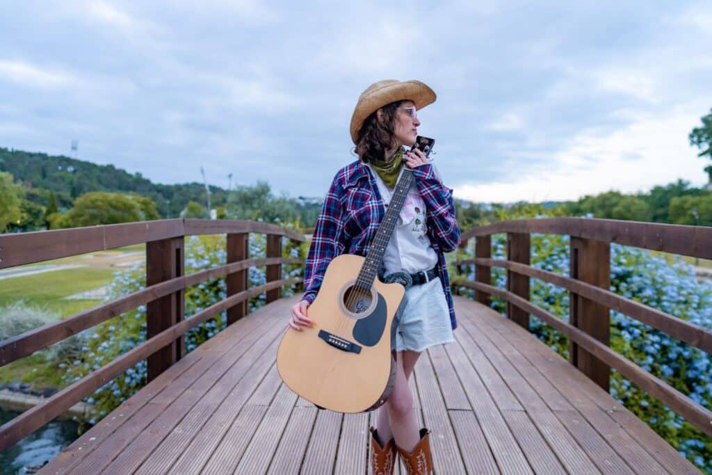 June Country 3